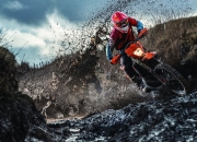 开云在线直播-美加墨世界杯焦点战前瞻，秘鲁全面压制罗马，南美黑马挑战欧洲传统