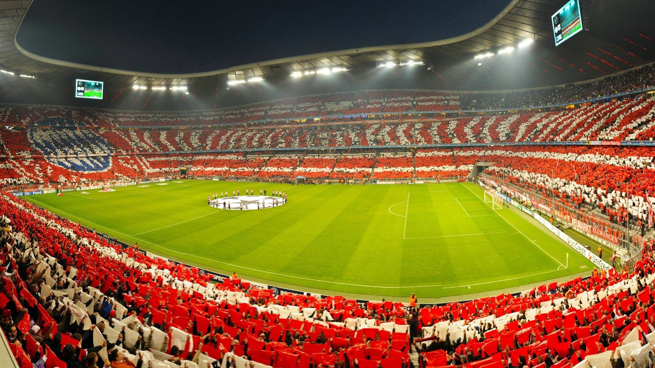 阿什拉夫闪电突袭撕裂荷兰防线，巴黎惊险取胜展露冠军獠牙